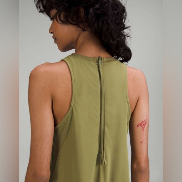 Lululemon mesh overlay high neck dress size 6 in bronze green - Picture 7 of 10